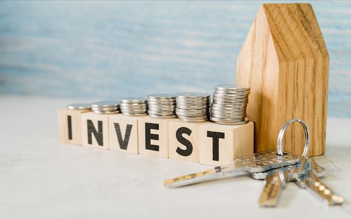 Di era digital seperti sekarang, semakin banyak anak muda yang tertarik dengan dunia investasi dan bisnis.