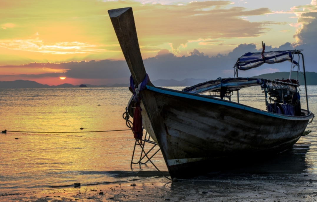 Akhir tahun ala nelayan bukan sekadar wisata ini pengalaman belajar menghargai pagi, laut, dan hidup itu sendiri.
