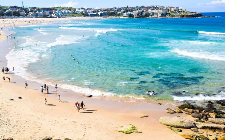 Tragedi penembakan massal Bondi Beach mengguncang Australia dan dunia internasional.