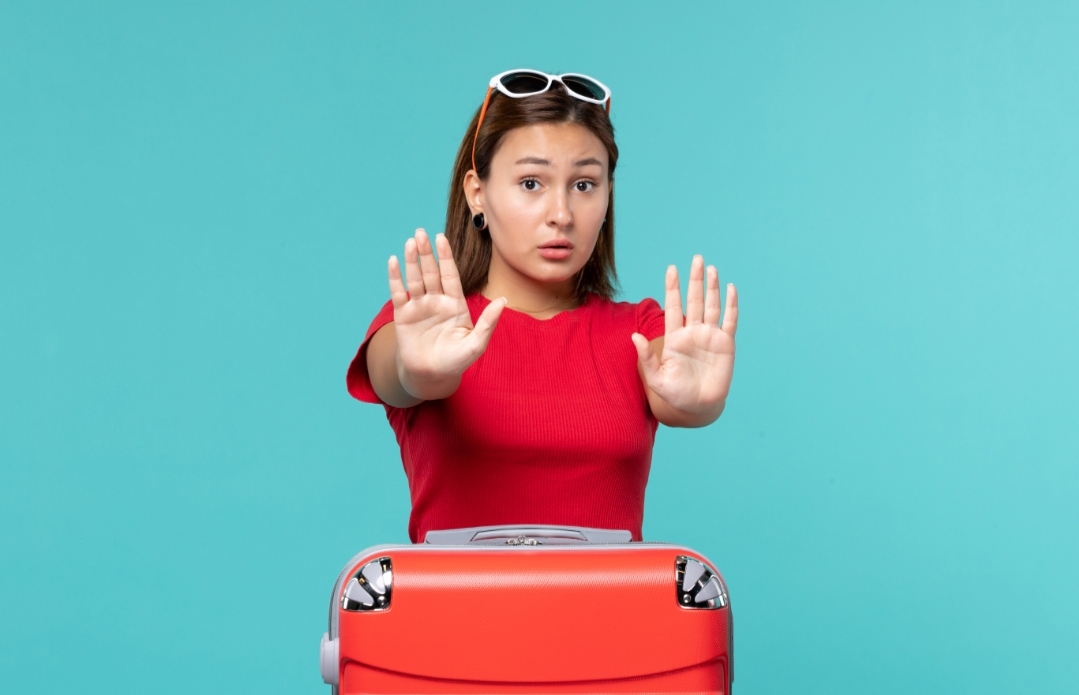 Karena pada akhirnya, tidak mudik dan tidak piknik bukan berarti tidak merayakan apa pun. Bisa jadi, itu justru cara paling jujur untuk menutup tahun.