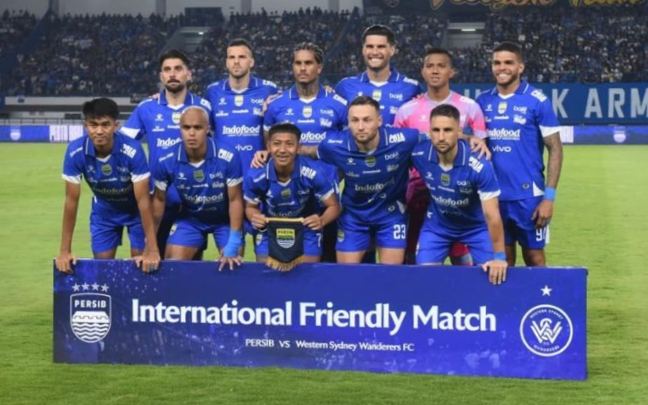 Skuad Persib Bandung musim 2025&ndash;2026 tampil bertabur bintang dengan kombinasi pemain lokal, naturalisasi, dan legiun asing bernilai pasar tinggi.