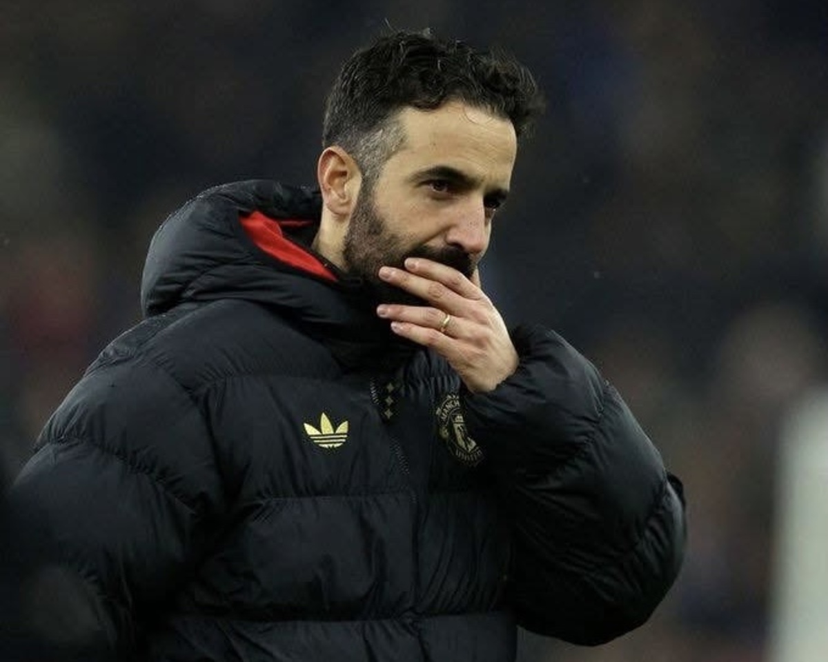 Ruben Amorim bakal menerima pesangon besar yang bisa mengganggu keuangan Manchester United.