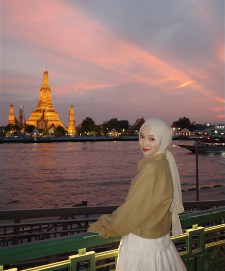 Nama Jule kini kembali menjadi bahan perbincangan hangat setelah terseret sejumlah isu kontroversial yang berlapis.(instagram.com/juliaprt7)