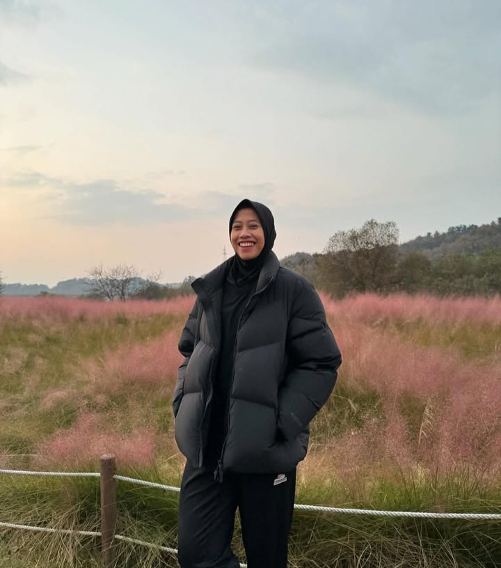 Kembalinya Megawati Hangestri Pertiwi ke JPE memicu rasa penasaran publik, terutama terkait besaran bayaran yang diterimanya.(instagram.com/megawatihangestrip)
