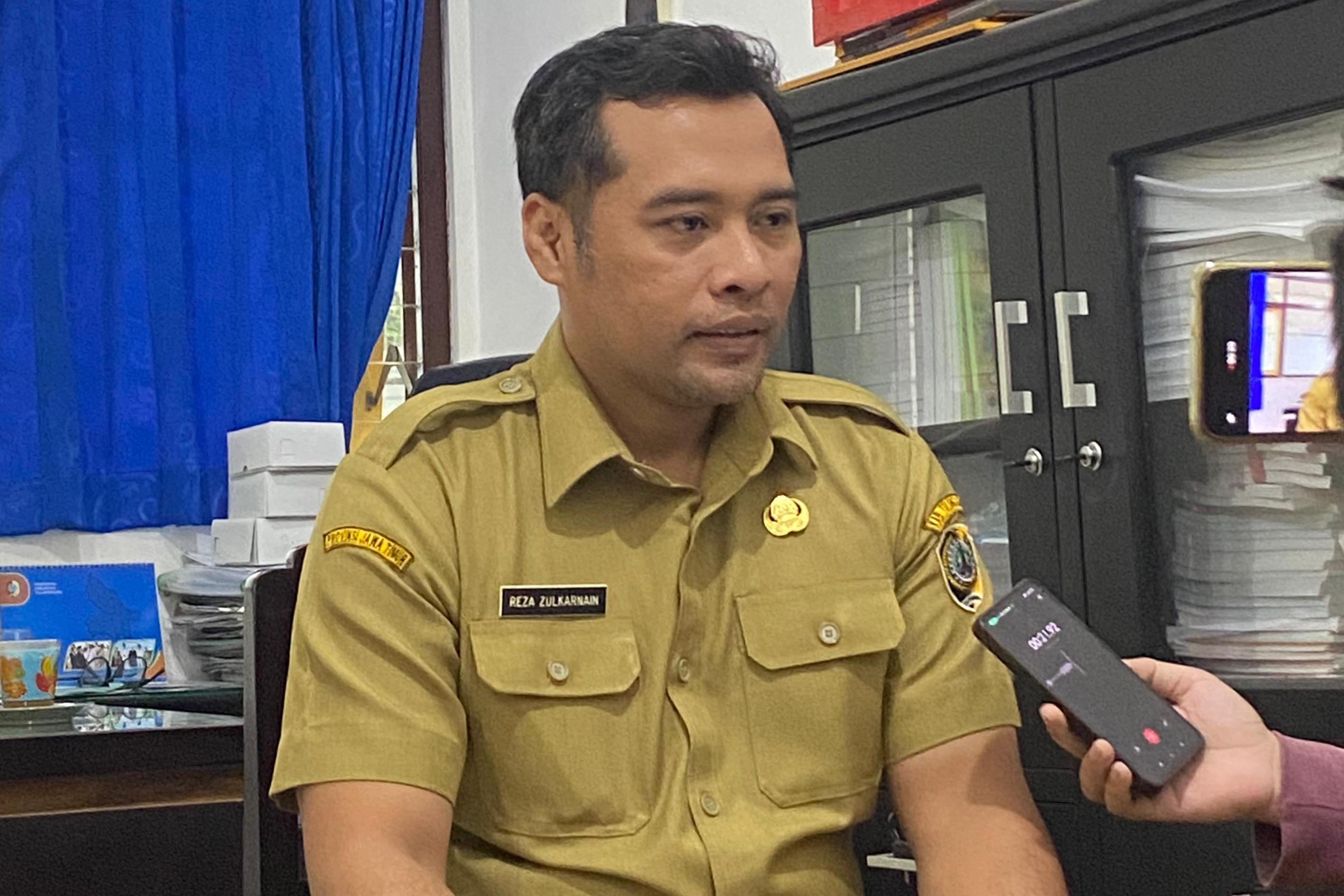 Kabid Bina Pemerintahan Desa Reza Zulkarnain. (DR PERDANA/RADAR TULUNGAGUNG)