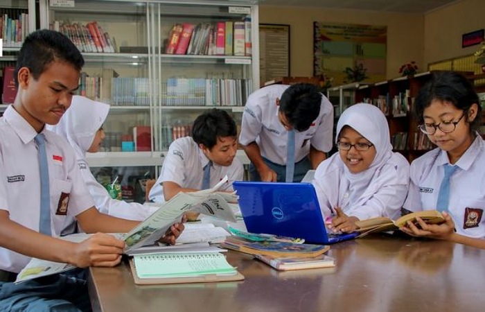 SNBP 2026 resmi gratis dan wajib TKA. Simak ketentuan peserta, peran sekolah, kuota eligible, dan syarat masuk PTN di sini.