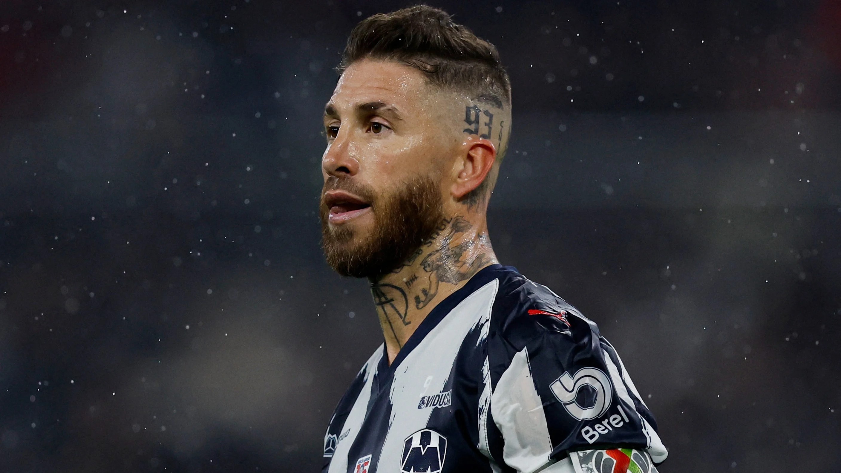 Sergio Ramos, bek top dunia yang dirumorkan menjadi incaran Persib Bandung.