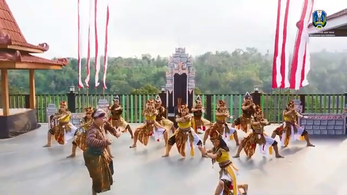 Pertunjukan Jaranan Sentherewe Tulungagung sebagai warisan budaya Jawa Timur.