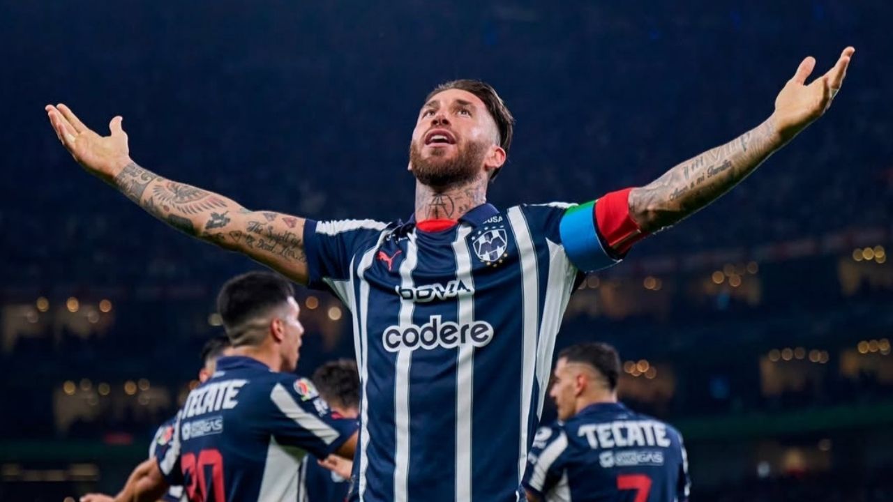 Sergio Ramos dikaitkan dengan Persib Bandung di bursa transfer putaran kedua.