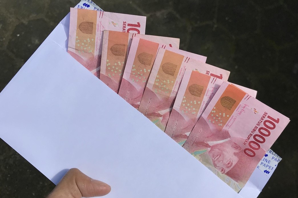 Penambahan Siltap tetap berjalan tahun ini meski pencairan belum jelas kapan. (EKOANUG/PIXABAY)