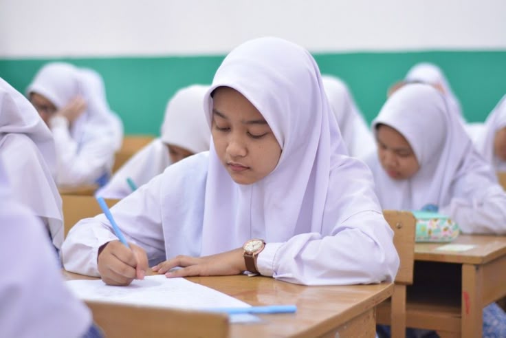 Panduan lengkap cara registrasi akun SNPMB siswa 2026 untuk SNBP dan SNBT melalui portal resmi SNPMB.(Pinterest)