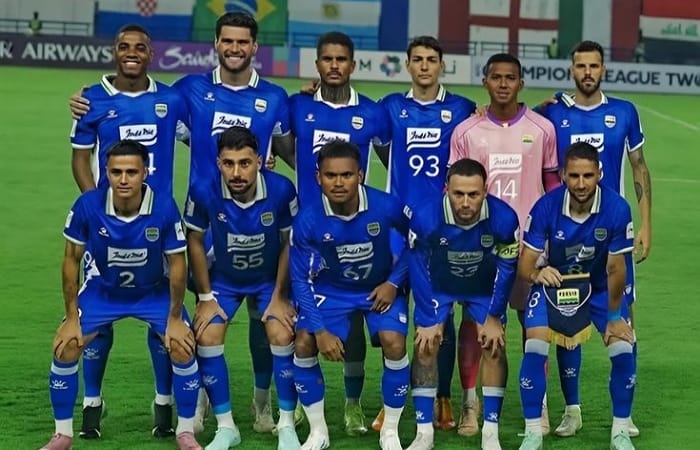 Rumor transfer Persib Bandung putaran kedua memanas, Layvin Kurzawa jebolan PSG disebut makin dekat demi ambisi Maung Bandung di Asia.
