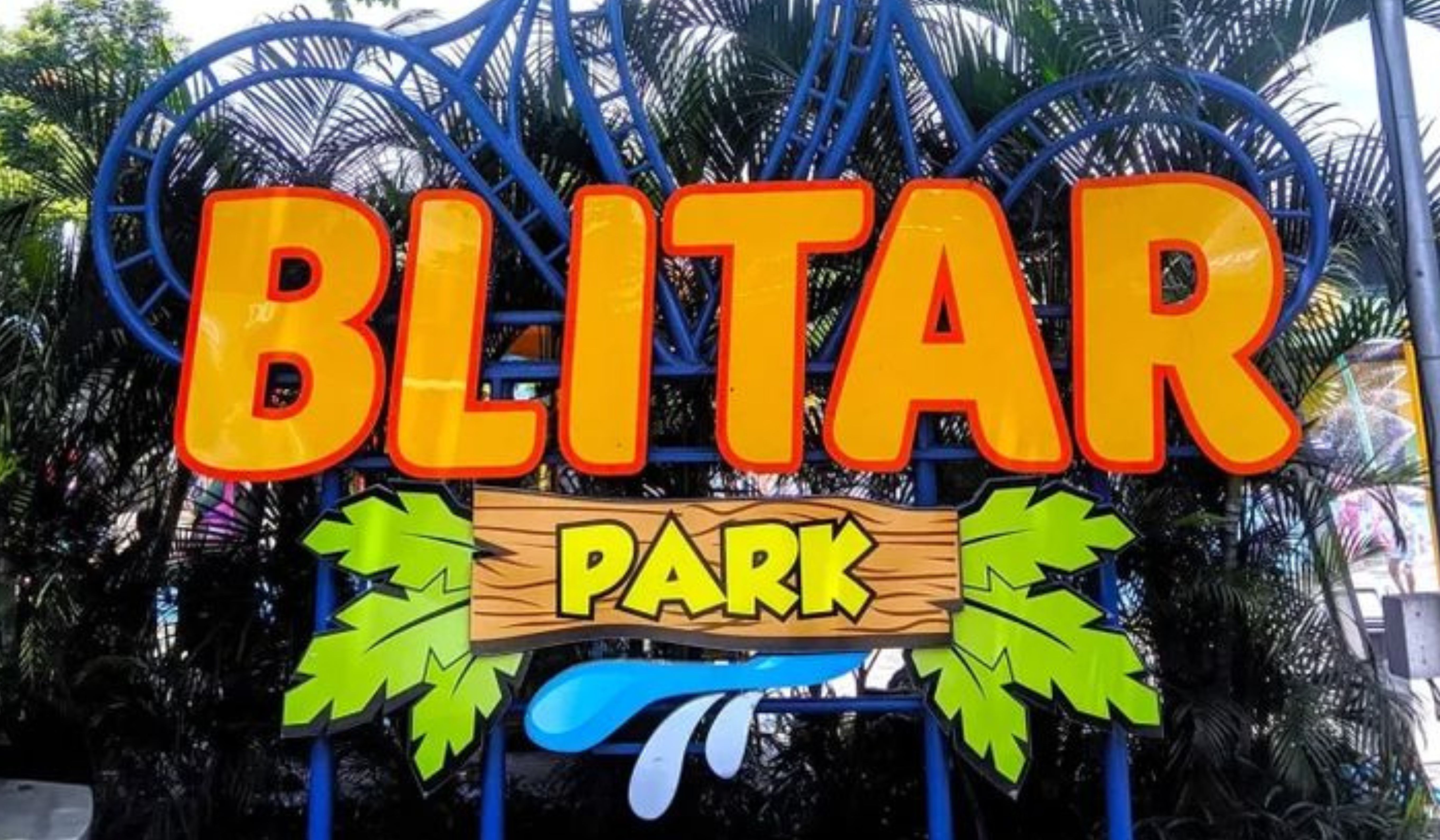 Blitar Park terbaru hadirkan 36 wahana gratis dengan tiket Rp50 ribu. Dari Snow Wonderland hingga Sky Gondola, cocok liburan keluarga.