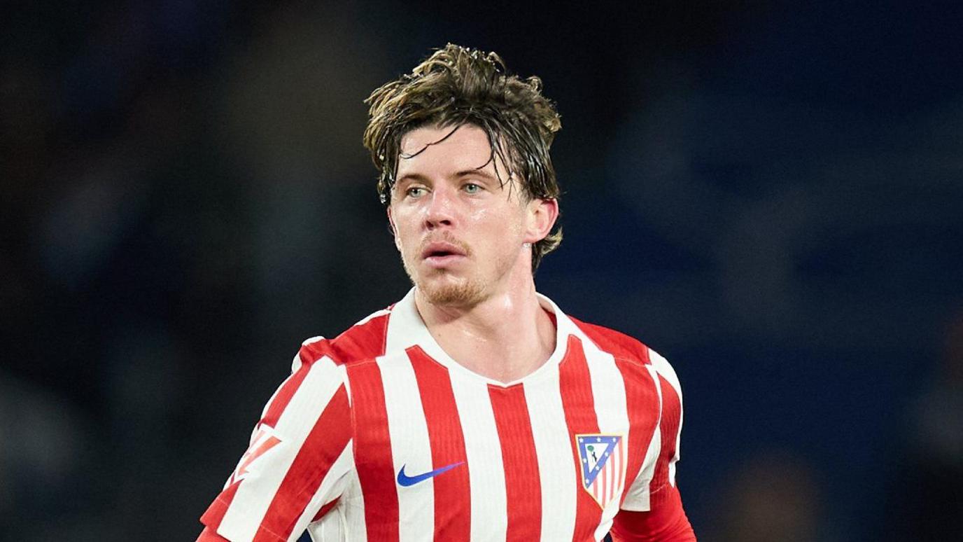Aktivitas bursa transfer Januari 2026 menghadirkan pergerakan besar klub-klub Eropa jelang paruh kedua musim.