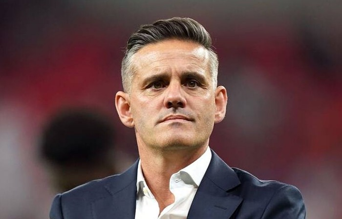 Gaji John Herdman di Timnas Indonesia terungkap. Eks pelatih Piala Dunia ini digaji Rp670 juta per bulan dengan kontrak hingga 2030.