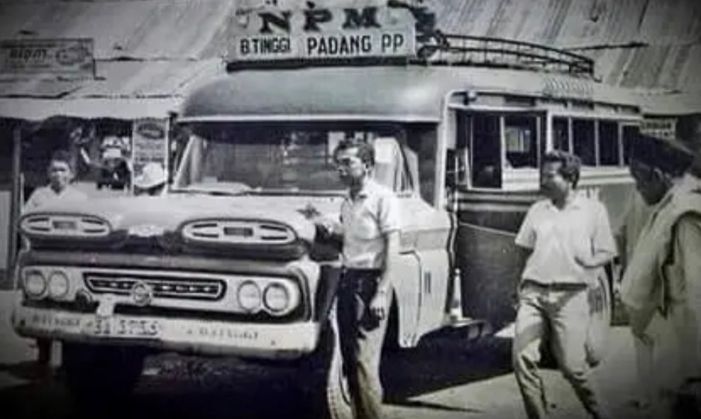 10 perusahaan otobis tertua di Indonesia yang masih beroperasi hingga kini. Ada NPM berdiri sejak 1937! Simak daftar lengkapnya.