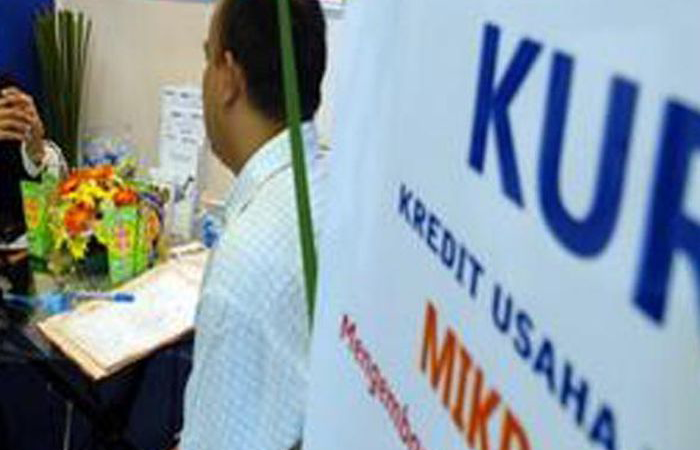 KUR 2026 dikabarkan hadir dengan kuota Rp320 triliun dan bunga tetap 6 persen tanpa berjenjang. Semua usaha bisa pinjam berkali-kali.
