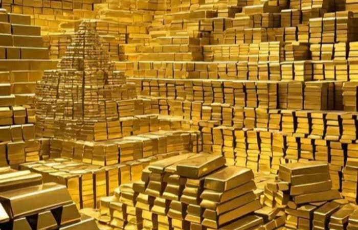 Harga emas hari ini 4 Februari 2026 melonjak tajam. Cek update emas Antam, cukim, dan perhiasan lengkap sebelum beli atau jual.