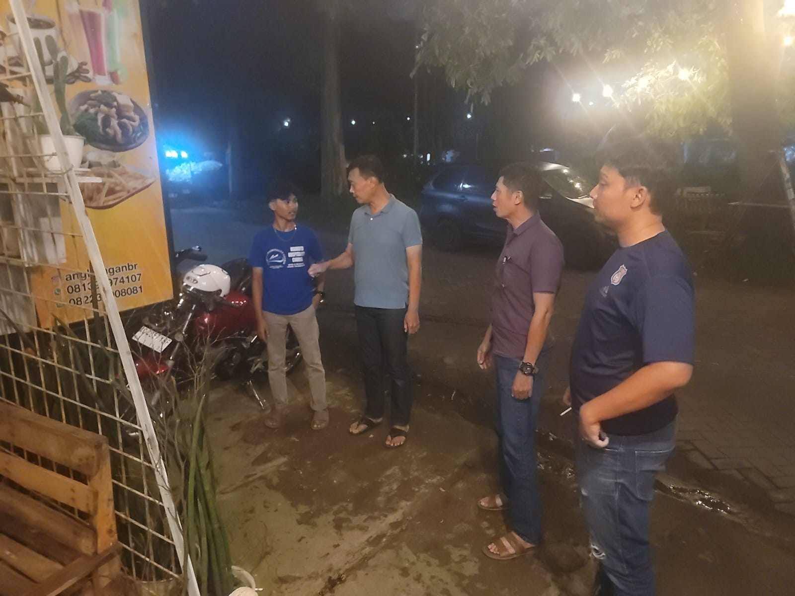 Aksi pencurian sepeda motor terjadi di parkiran salah satu warkop di kawasan Pinka Tulungagung pada Rabu (4/2) sore.