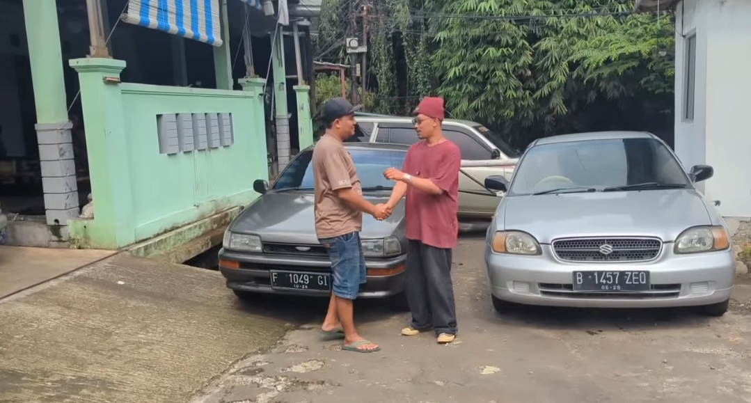 Grebek mobil bekas Bogor! BMW 320i 2009 KM 28 ribu hingga CR-V dan Yaris, harga mulai Rp80 jutaan