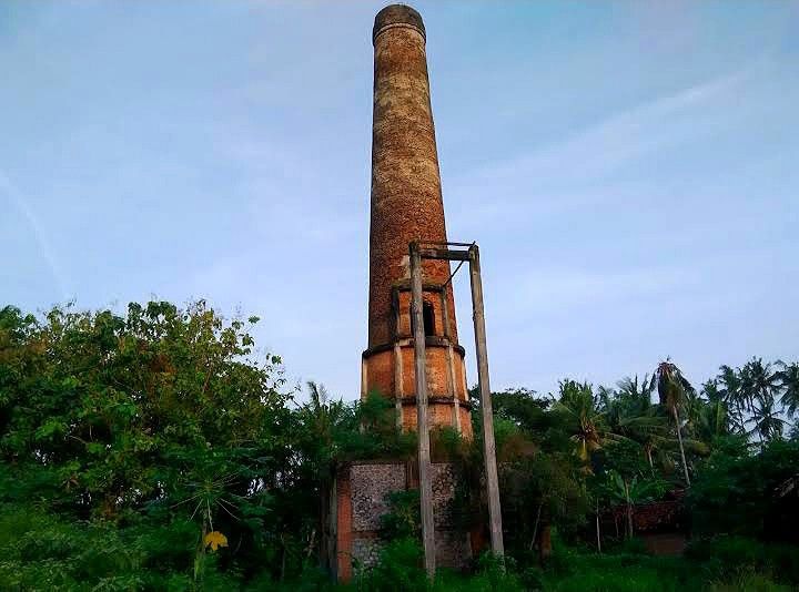 Pabrik Gula Kunir Ngunut Tulungagung, pabrik modern 1930 kini jadi reruntuhan penuh sejarah dan mitos warga.