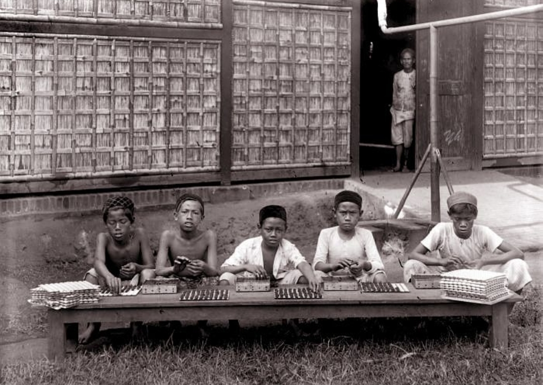Sejarah Pabrik Rokok Reco Pentung Tulungagung dari usaha rumahan hingga berjaya dan runtuh di tengah persaingan industri modern