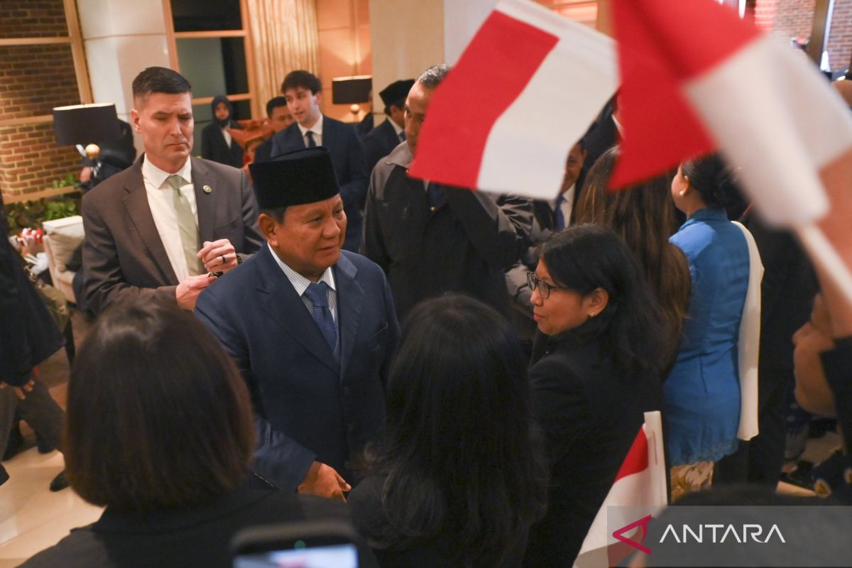 Prabowo Subianto disambut mahasiswa Indonesia di AS. (Sumber: Antara News)