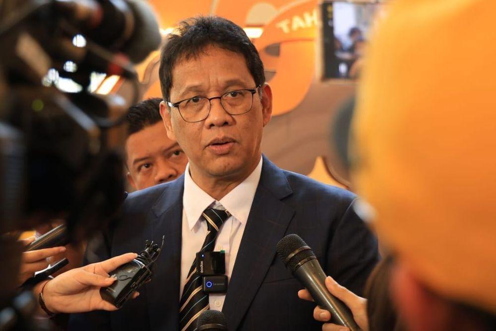 THR ASN 2026 cair awal Ramadan dengan anggaran Rp55 triliun. TASPEN tegaskan belum ada kenaikan pensiun atau rapelan.