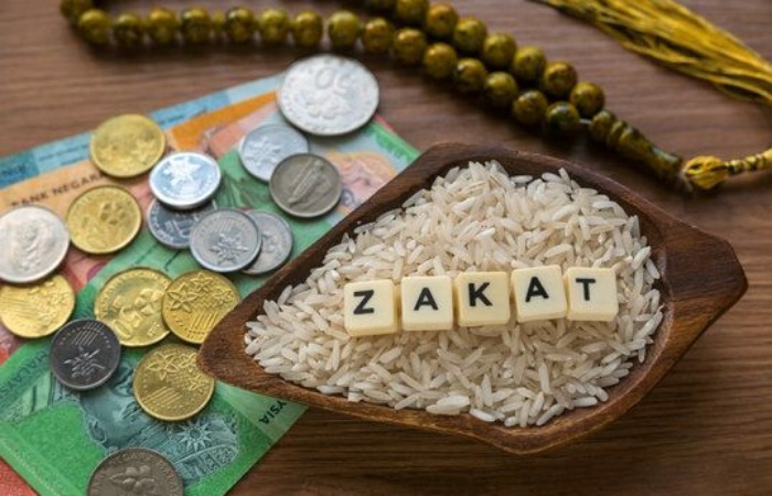 Zakat Fitrah 2026 wajib dipahami umat. Ustaz Abdul Somad jelaskan perhitungan dan pentingnya zakat bagi kesejahteraan sosial.