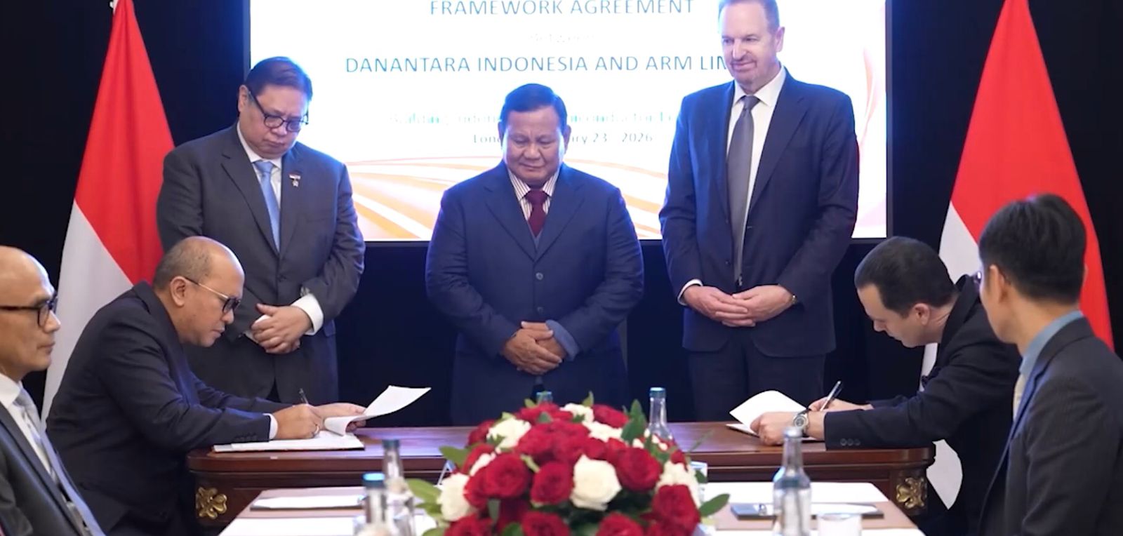 Prabowo gandeng ARM Limited bangun industri semikonduktor, target latih 15.000 insinyur dan kuasai desain cip nasional.
