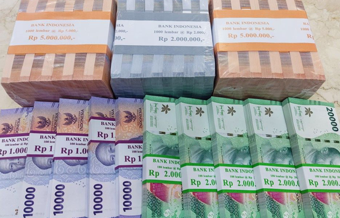 Tukar uang baru BI 2026 diserbu jelang Lebaran. Simak cara daftar PINTAR BI, syarat, jadwal, dan batas maksimal penukaran sebelum kuota habis.