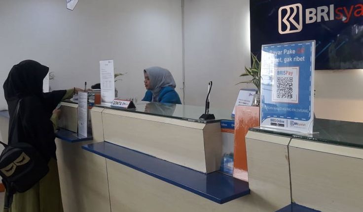 Tabel angsuran KUR BRI 2026 mulai Rp10 juta hingga Rp100 juta lengkap dengan simulasi cicilan dan syarat pengajuan pinjaman.(Pinterest)