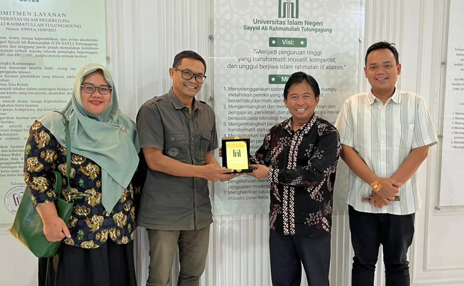 UIN Satu Tulungagung sambut kerja sama magang dan jurnalistik. Prof Syamsun Ni&rsquo;am dorong penguatan kompetensi mahasiswa.