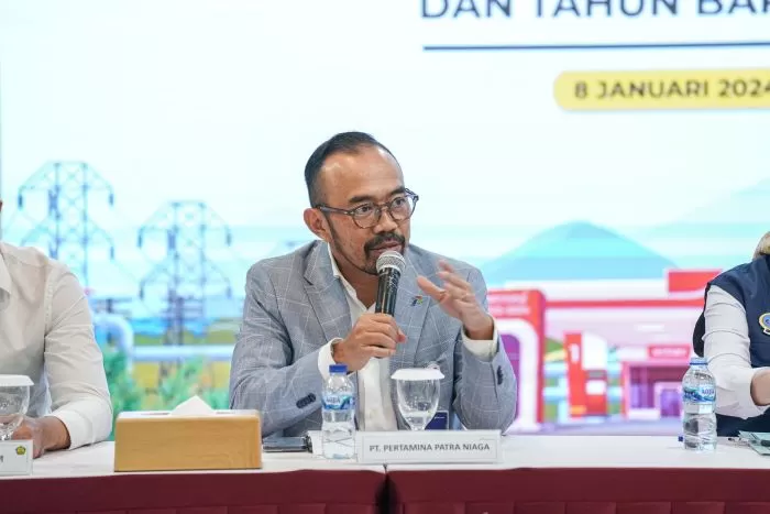 Vonis 9 tahun penjara kasus korupsi minyak mentah eks bos Pertamina Riva Siahaan. (Sumber: Jawa Pos)