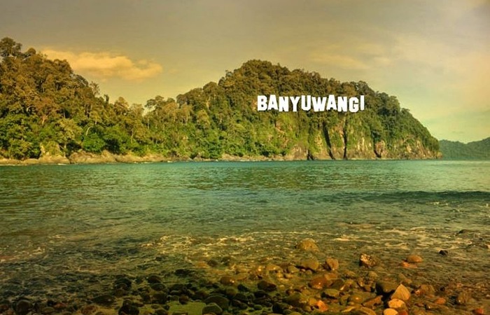 Legenda Banyuwangi mengisahkan asal usul Banyuwangi dari tragedi cinta dan fitnah yang berujung air harum penuh makna.
