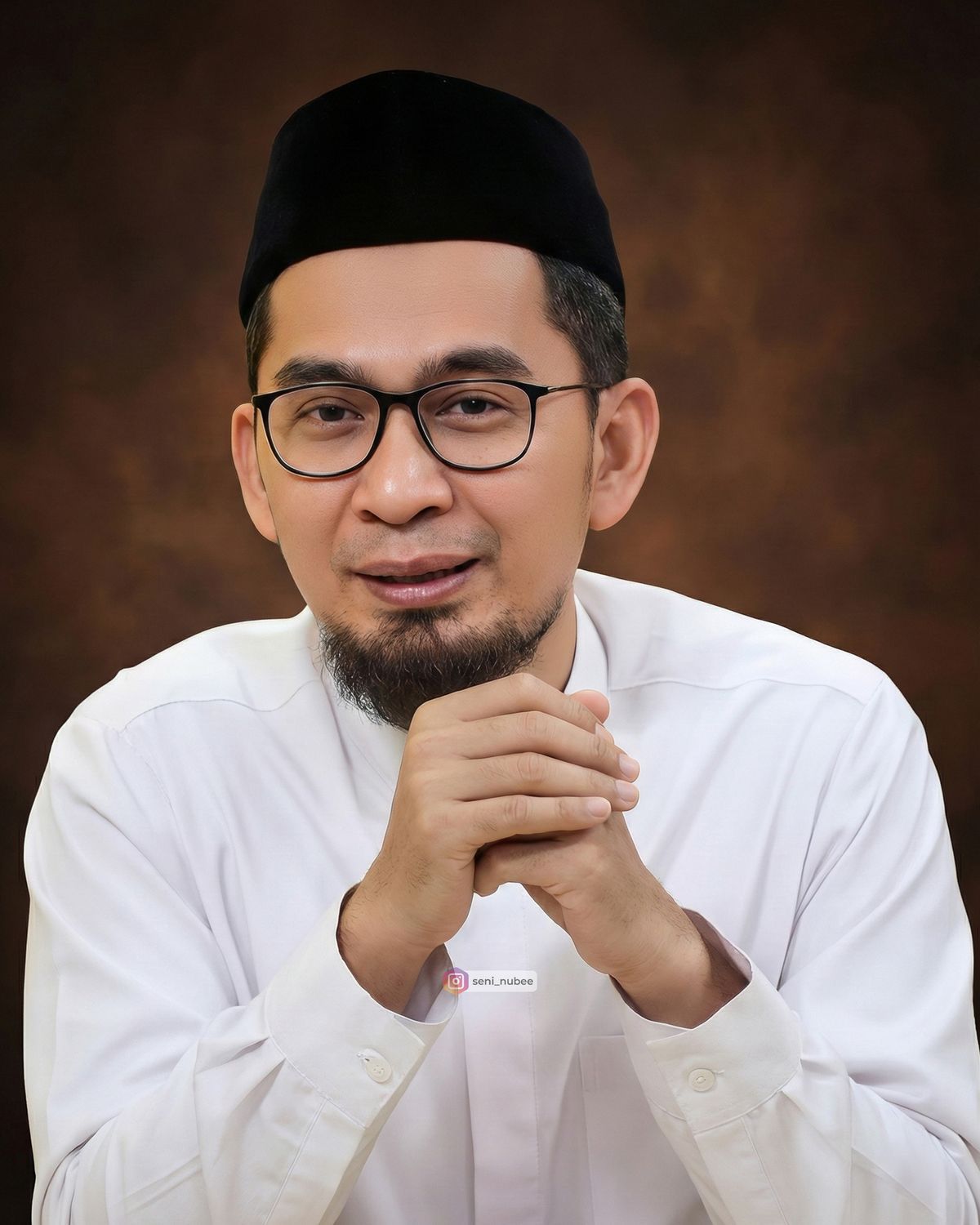 Simak ulasan Ustaz Adi Hidayat tentang sejarah Syiah dan Khawarij. Dari fitnah Abdullah bin Saba hingga pembunuhan Ali bin Abi Thalib. Pelajari akarnya!