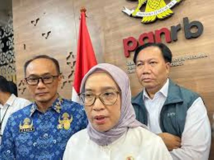Isu penghapusan PPPK paruh waktu 2026 ramai dibahas. Menpan RB beri klarifikasi. (Sumber: Jawa Pos)
