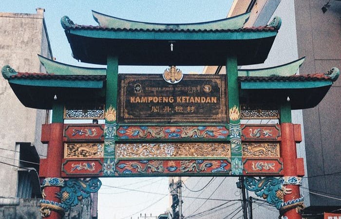 Bazar kuliner PBTY 2026 di Kampung Ketandan Malioboro dipadati pengunjung. Sebanyak 172 tenant hadir meramaikan festival Imlek Yogyakarta.