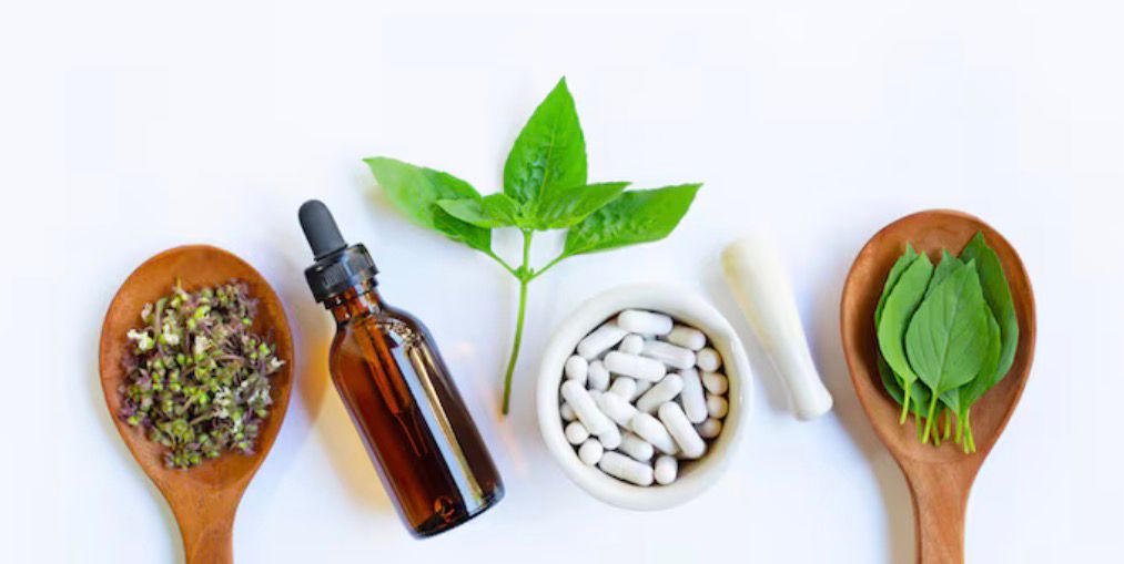 7 obat tradisional asam lambung yang ampuh redakan GERD, dari lidah buaya hingga air kelapa. Simak penjelasan lengkap dari dokter.