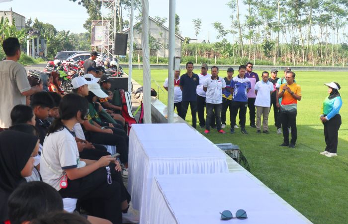 Pengurus IWbA Kabupaten Tulungagung memberikan sambutan