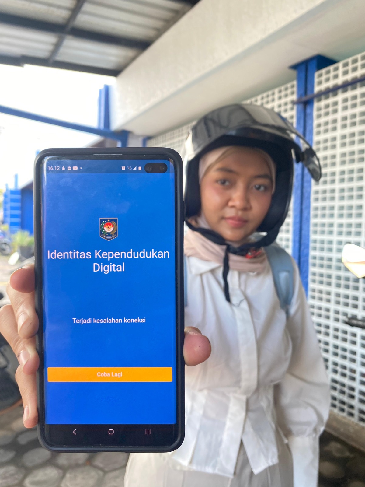 Hingga saat ini, aktivasi IKD di Tulungagung telah mencapai sekitar 20 persen.(SANDY YUWANA/RADAR TULUNGAGUNG)