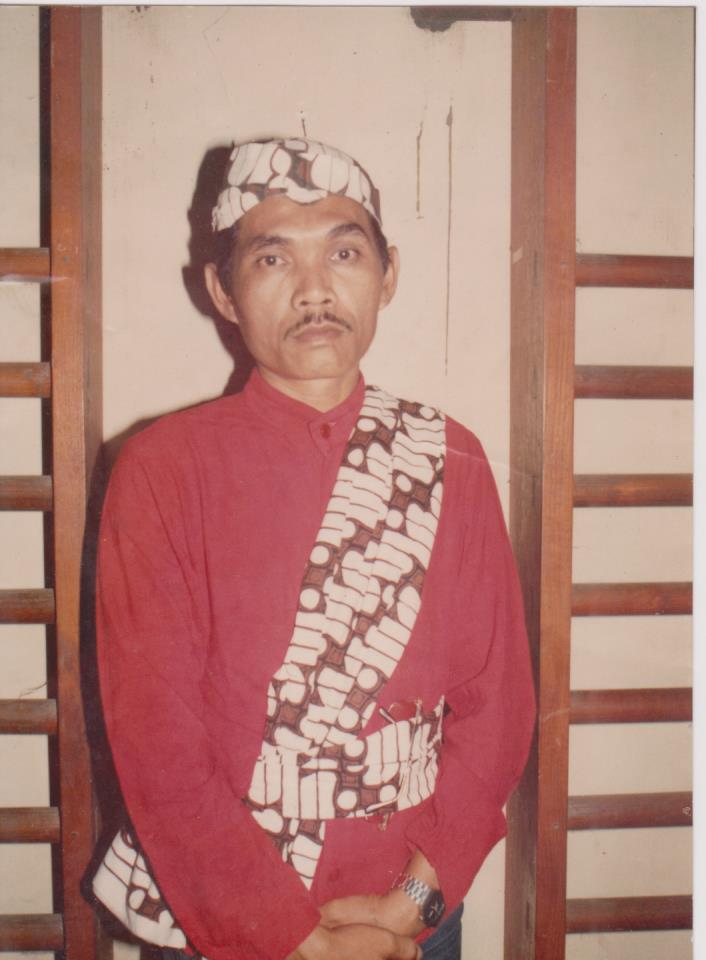Maestro kendangan tayub Tulungagung, Yono Prawito.