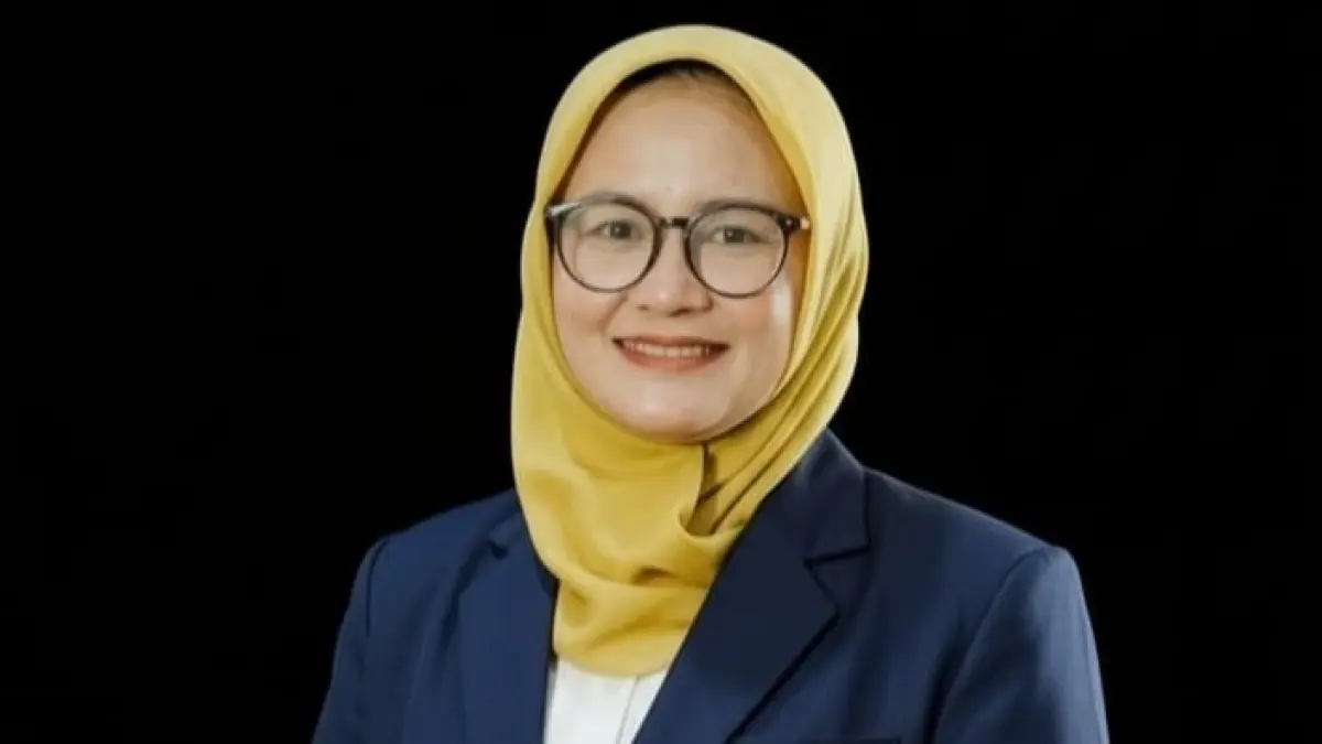 Dr Desi Lusiana Wardhani 