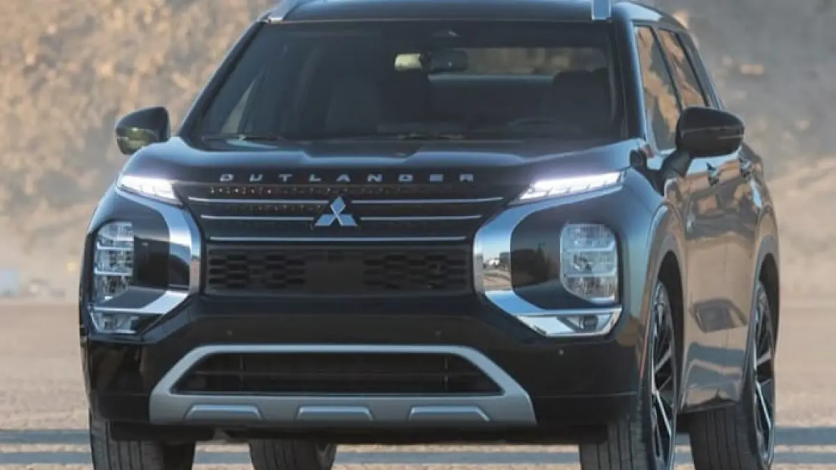 Perbedaan 4WD vs AWD diuji lewat komparasi Suzuki Jimny dan Subaru Crosstrek. Simak mana terbaik untuk harian dan offroad.