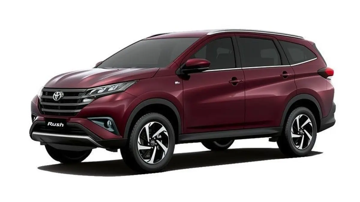 Toyota Rush 2026 hadir stylish, irit, dan penuh fitur. SUV keluarga 7 penumpang ini dibanderol mulai Rp308 jutaan!