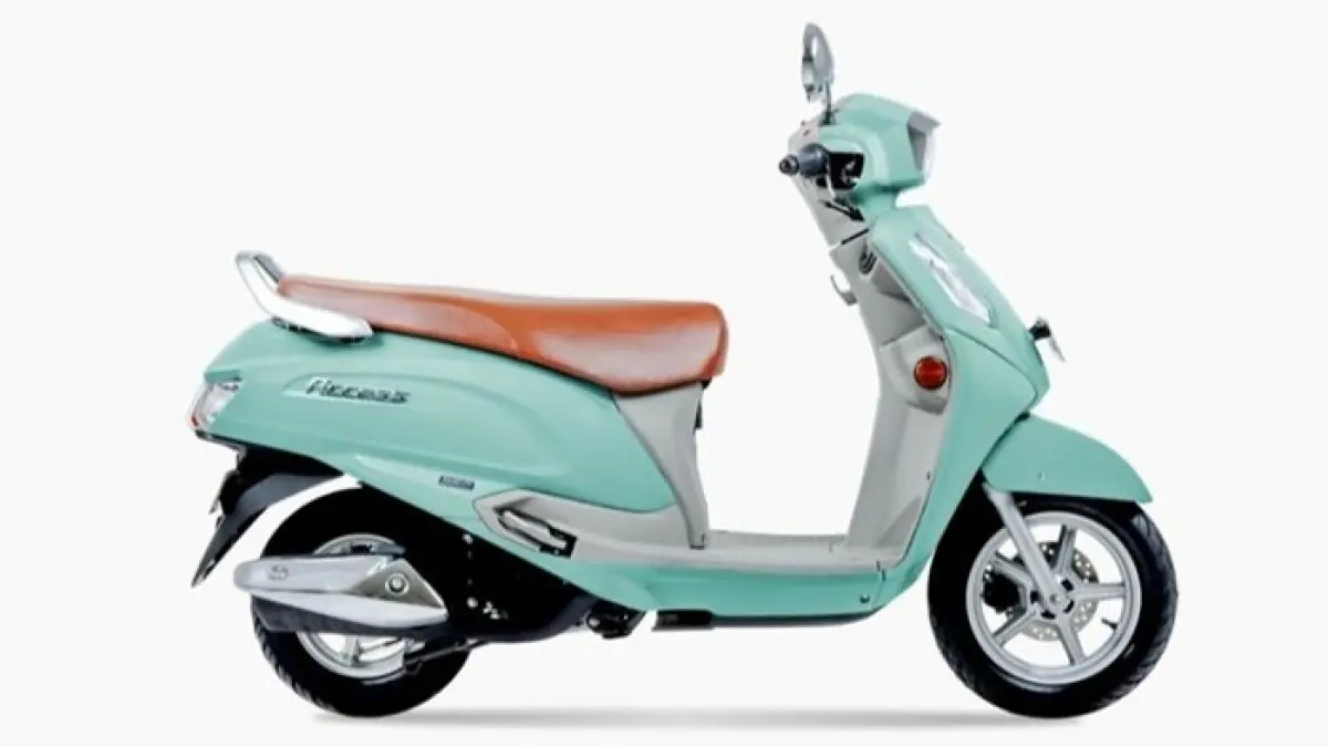 5 motor terbaru Yamaha siap masuk Indonesia, dari skutik retro hingga R25 4 silinder. Simak daftar lengkap dan bocorannya di sini!
