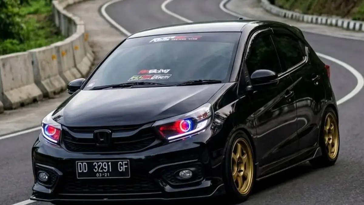 Honda 2026 hadir dengan CR-V Hybrid, Pilot, dan SUV baru yang lebih irit, nyaman, dan canggih untuk kebutuhan keluarga modern.
