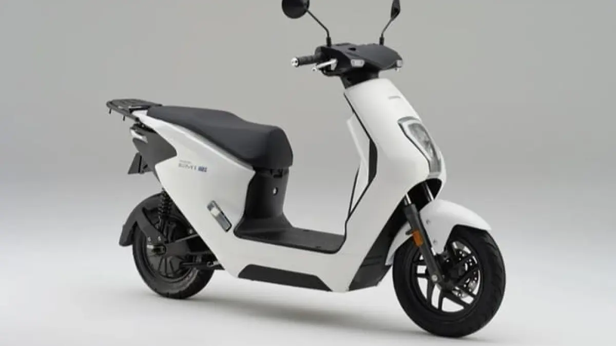 Tailing F5 hadir sebagai motor listrik stylish dengan jarak tempuh 100 km, fitur modern, dan desain futuristik, cocok untuk pelajar dan harian.
