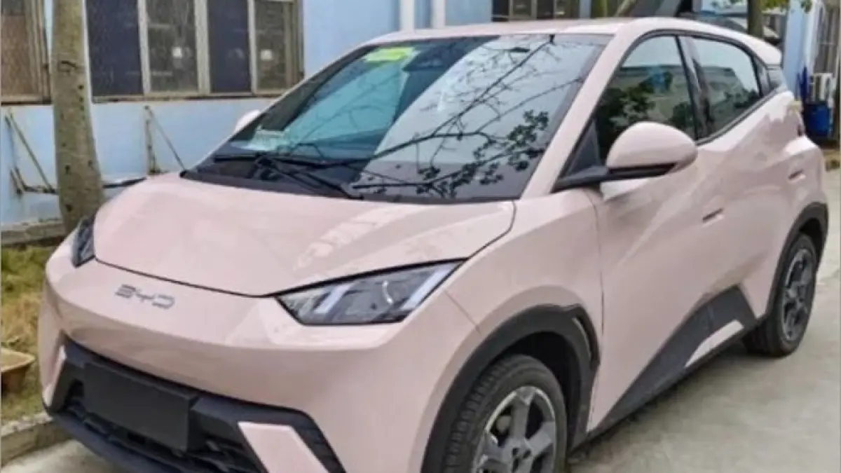 Rekomendasi mobil BYD 2026 jadi sorotan usai pimpin penjualan nasional, bukti mobil listrik makin diminati masyarakat Indonesia.