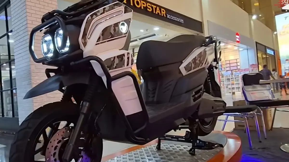 Rekomendasi motor listrik 2026 dari Indomobil hadir dengan harga murah Rp15 juta, jarak 130 km, fitur lengkap dan cocok harian.